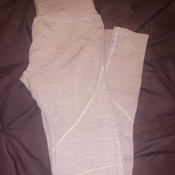 Alphalete leggings - Picture 3 of 3